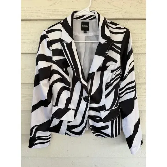 XOXO Zebra Print Blazer Jacket Black White Statement Blazer Size Small - Picture 2 of 7